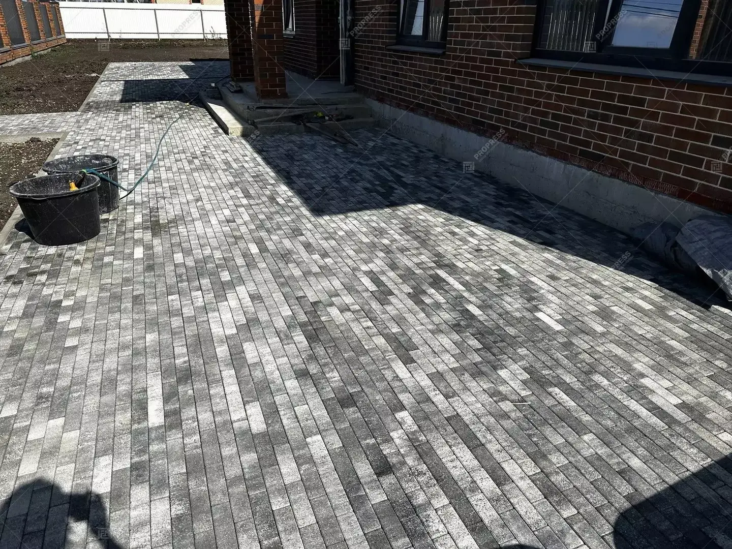 Тротуарная плитка Паркетик 180х60 №15 "Антрацит", фактура гладкий, гранитная, мрамор, высота 40 мм-8